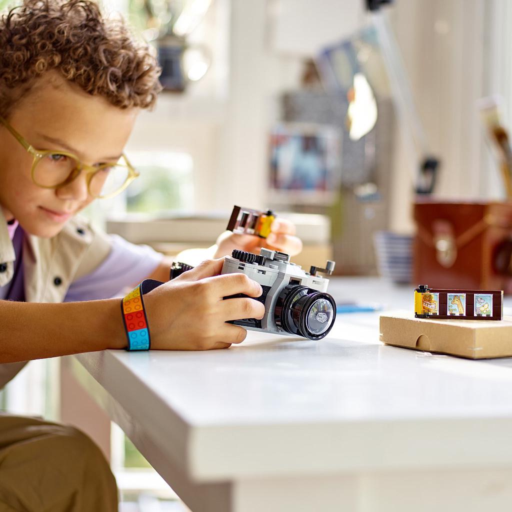 lego_creator_retrokaamera_31147L_2