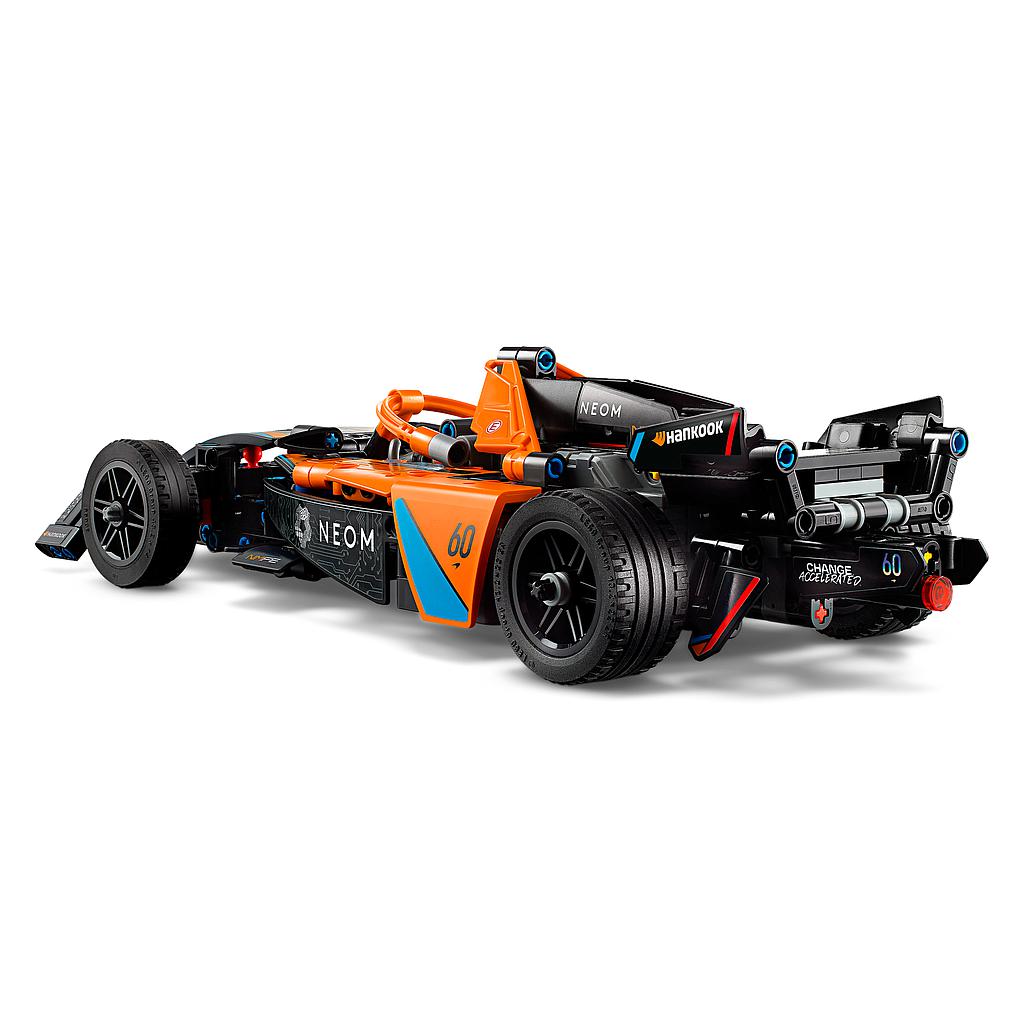 lego_technic_neom_mclaren_formula_e_race_car_42169L_4