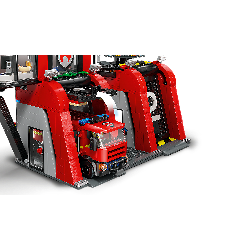 lego_city_tuletõrjedepoo_koos_tuletõrjeautoga_60414L_4