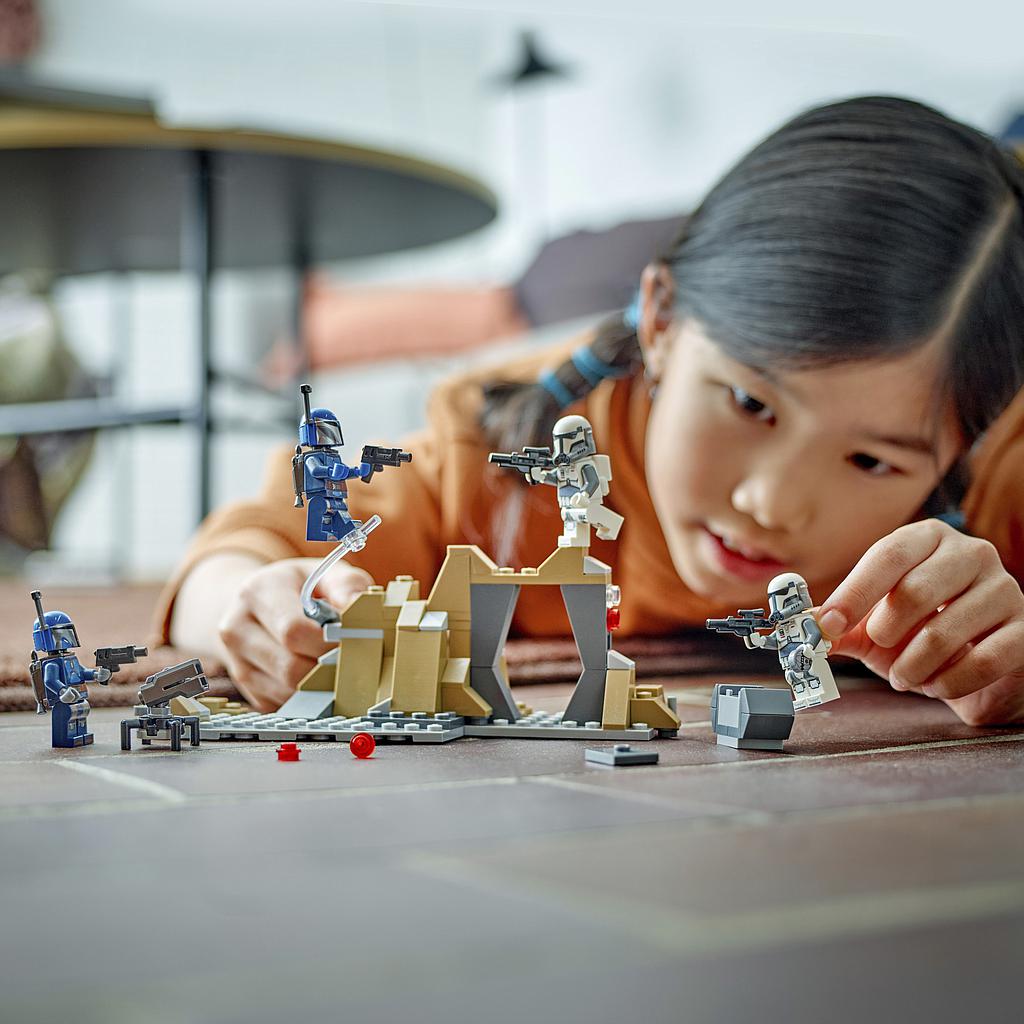 lego_star_wars_mandalorei_varitsemise_lahingukomplekt_75373L_1