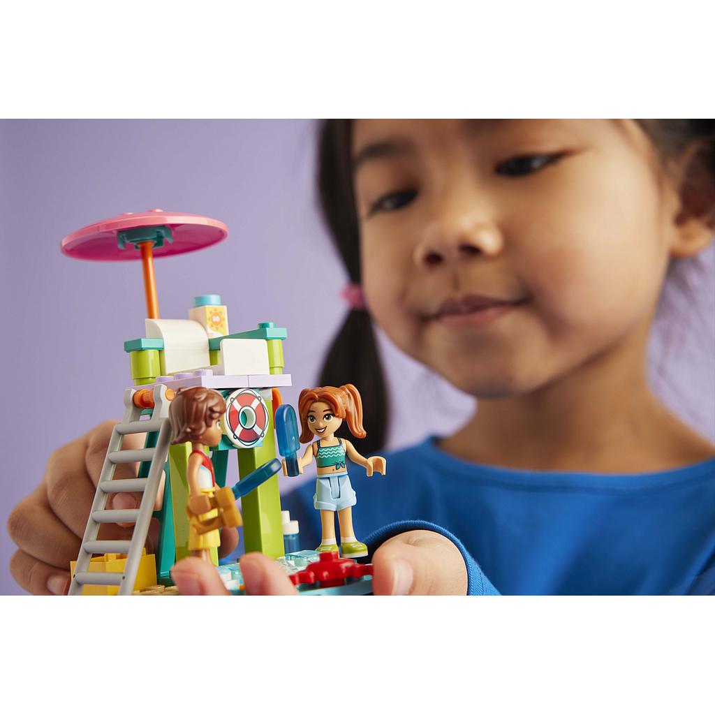 lego_friends_ranna_skuuter_42623L_4