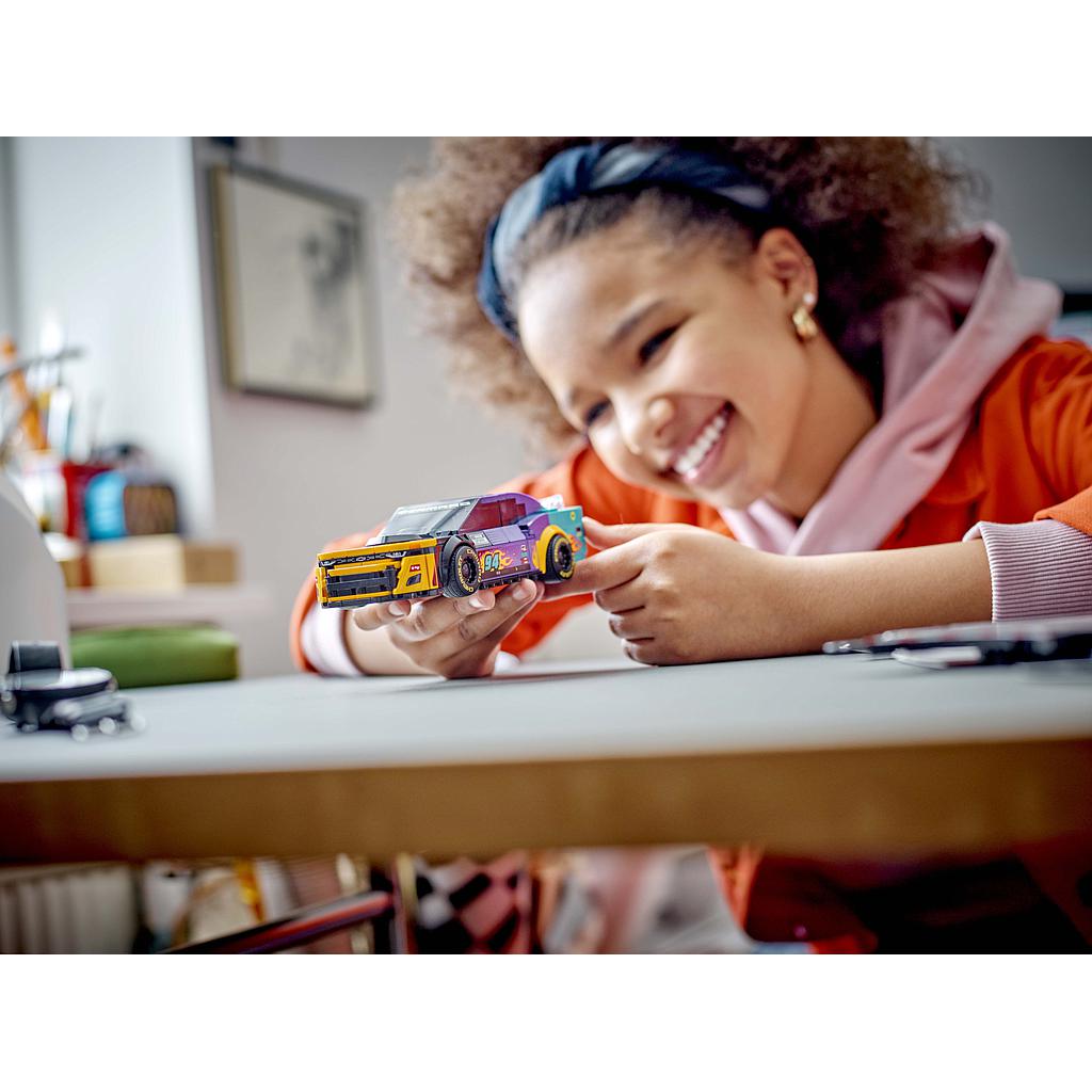 lego_speed_champions_nascar_next_gen_chevrolet_camaro_zl1_76935L_1