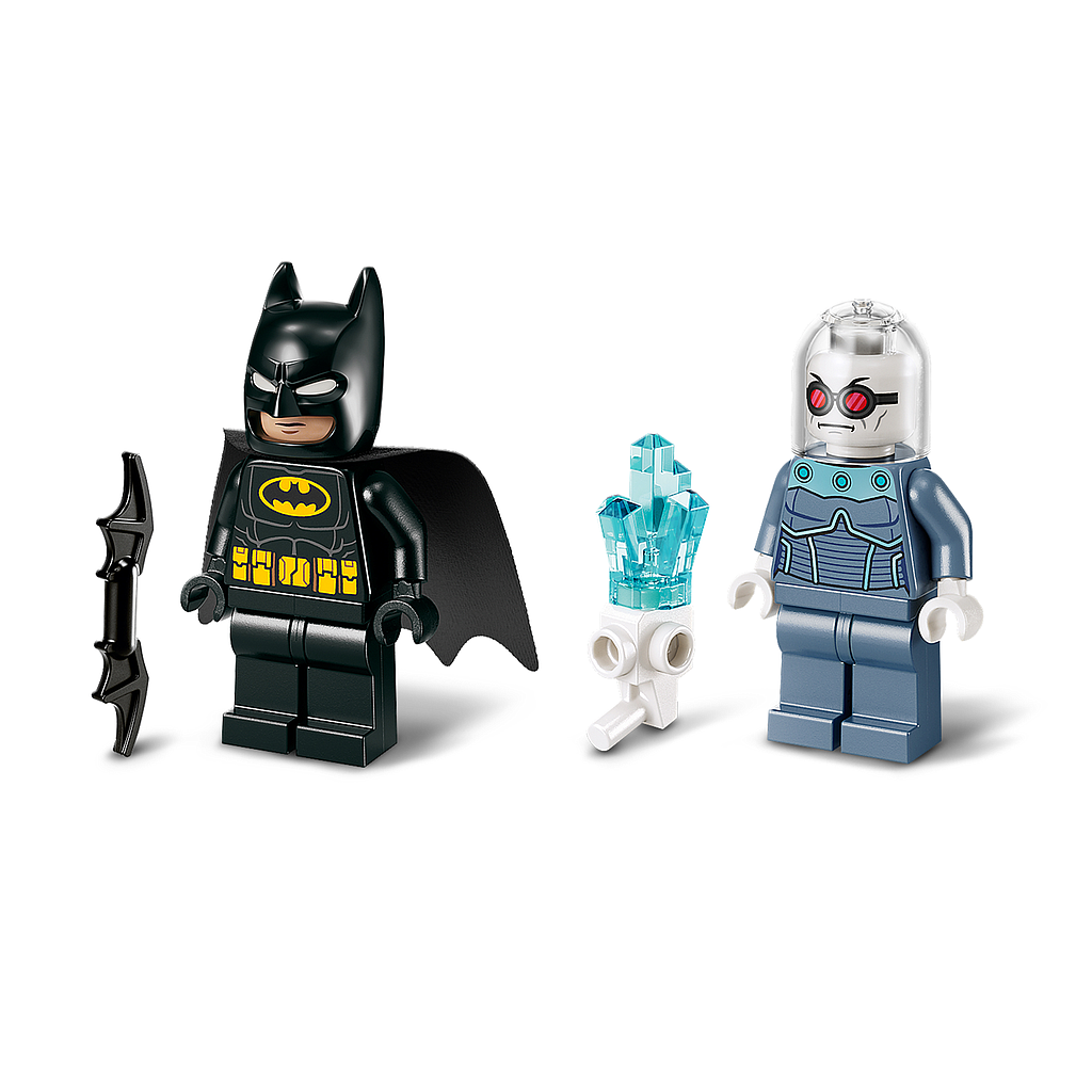 lego_super_heroes_batman_ja_batmobile_vs._mr_freeze_76301L_4