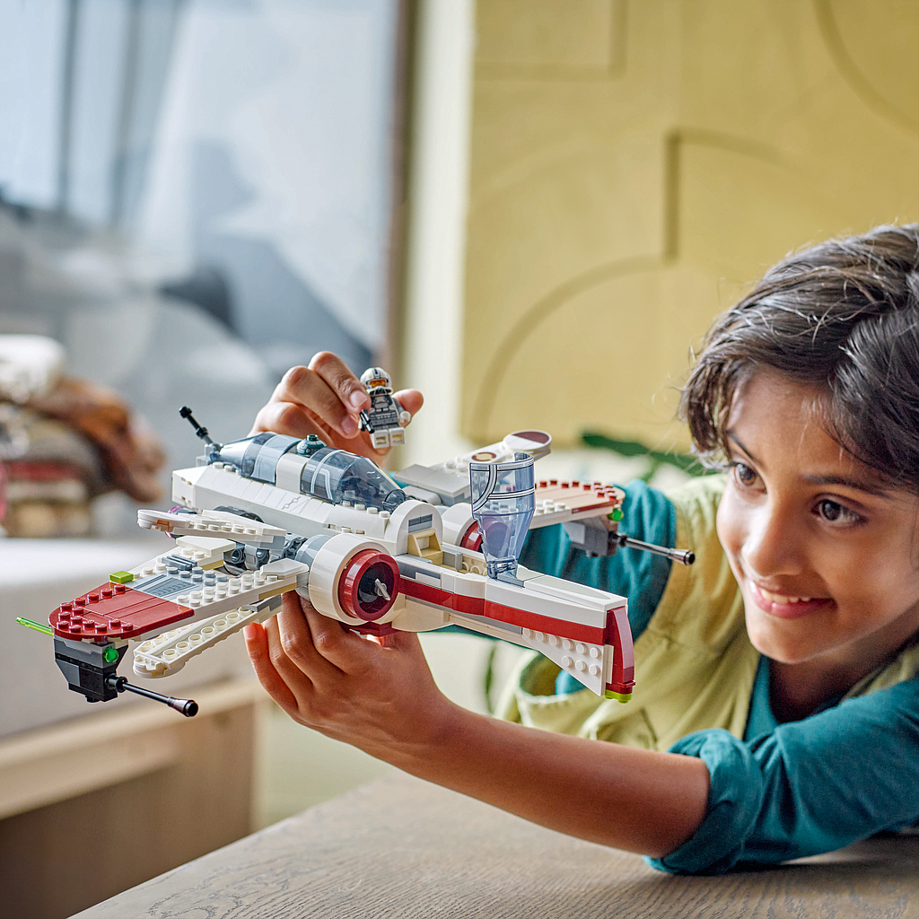 lego_star_wars_arc-170_starfighter_75402L_2