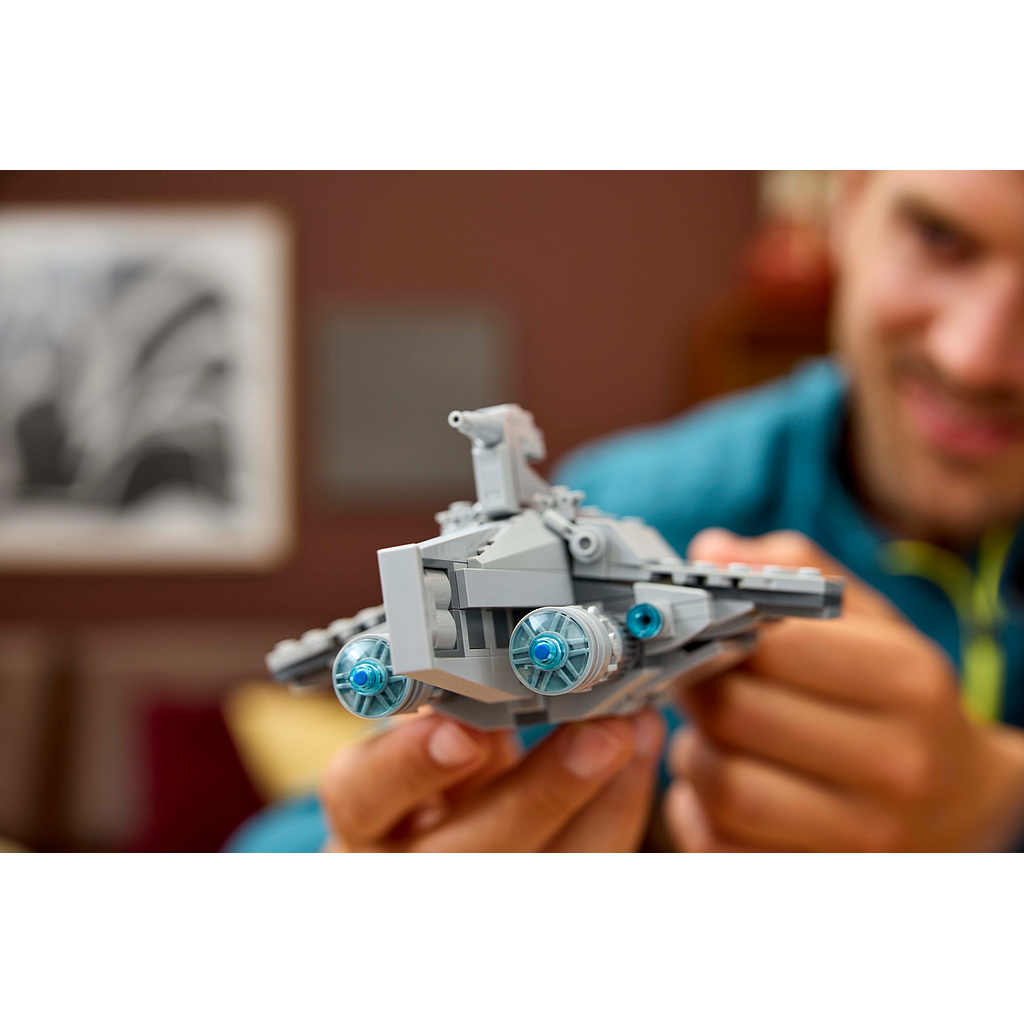 lego_star_wars_acclamator-class_assault_ship_75404L_2