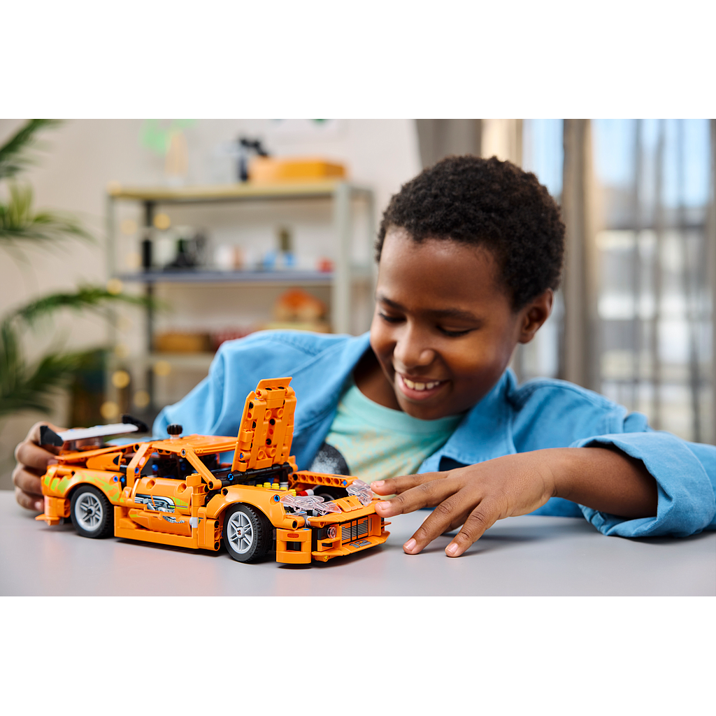 lego_technic_fast_and_furious_toyota_supra_mk4_42204L_6