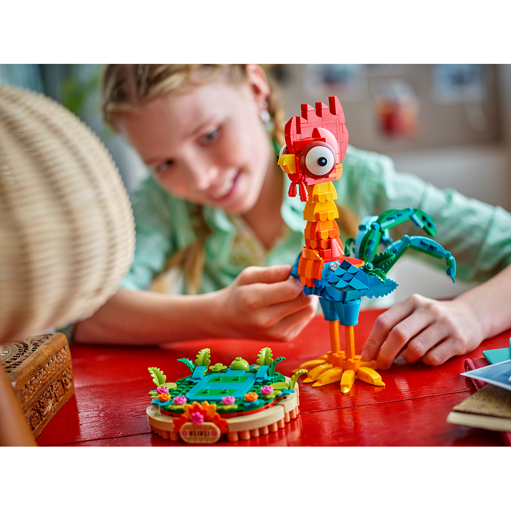 lego_disney_heihei_43272L_1
