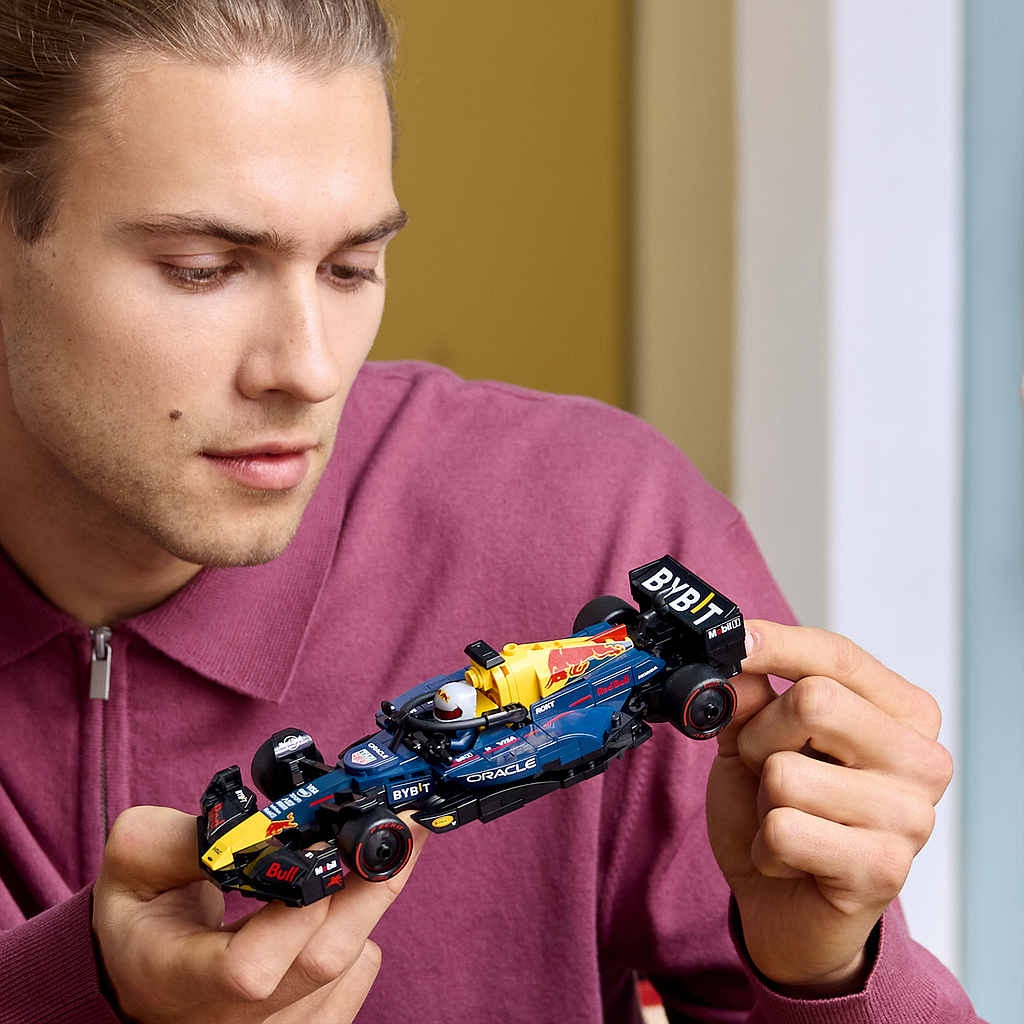 lego_speed_champions_oracle_red_bull_racing_rb20_f1_võidusõiduauto_77243L_1