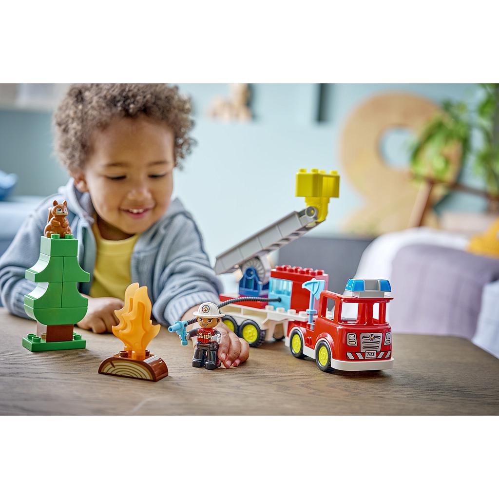 lego_duplo_tuletõrjeauto_vooliku_ja_tuletõrjujaga_10473L_6
