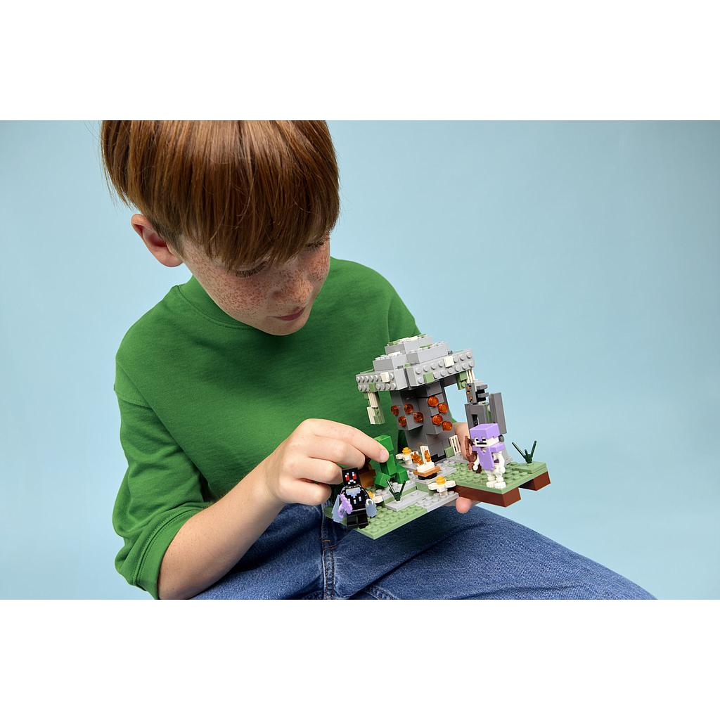 lego_minecraft_kahvatu_aed_21586L_8