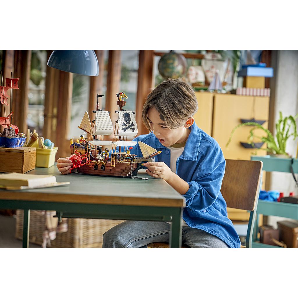 lego_creator_ikooniline_piraadilaev_31387L_14