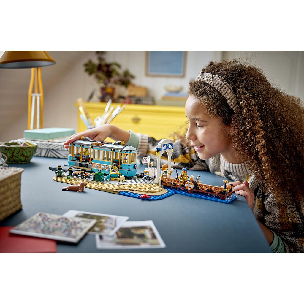 lego_city_klassikaline_rannatramm_60506L_7