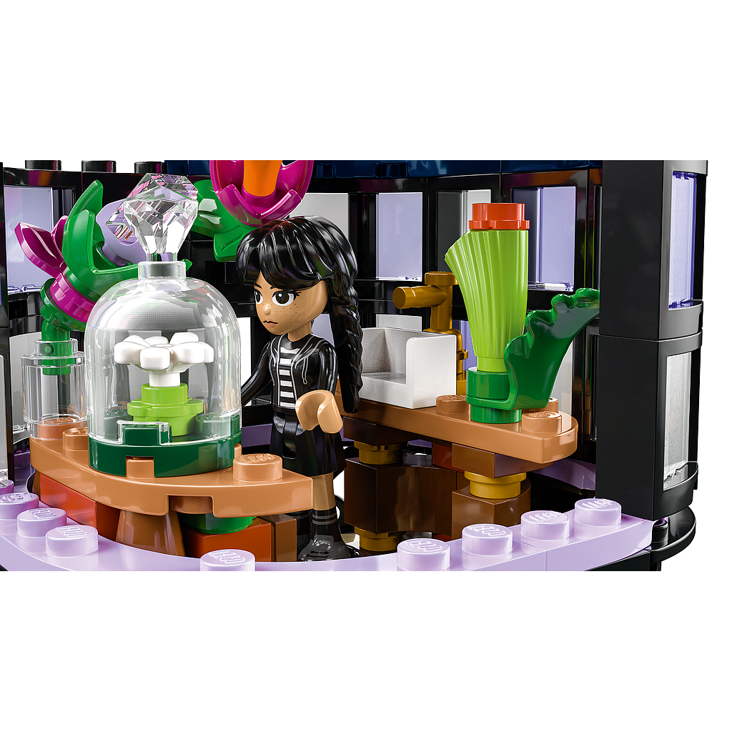 lego_wednesday_must_daalia_76784L_5