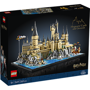 LEGO Harry Potter Hogwarts Castle and Grounds