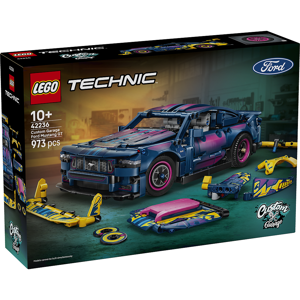 LEGO Technic Custom Garage Ford Mustang GT Car