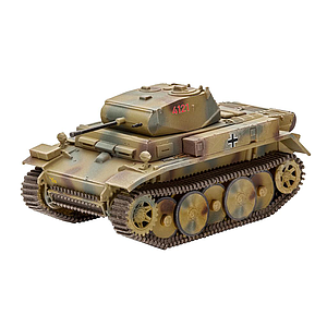 Revell plastic model PzKpfw II Ausf.L LUCHS (Sd.Kfz.123) 1:72